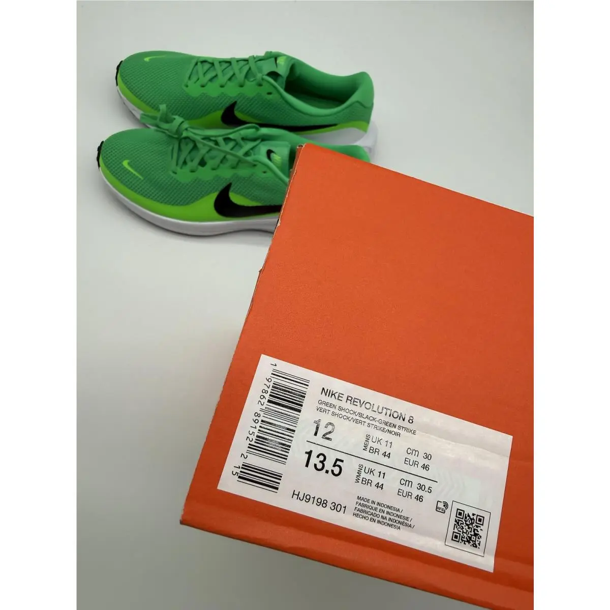 Nike shoes - Nike Revolution 8 - Revolution - HJ9198 301 - Green (UPC: 0197862891522) 8