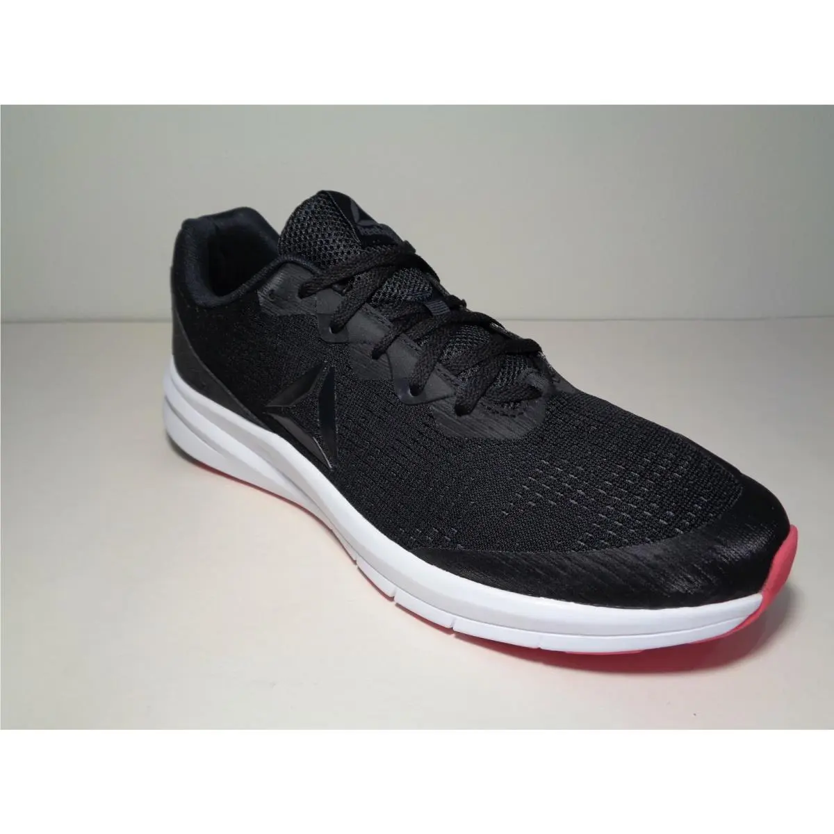 Reebok shoes - Black (UPC: 191526507002) 1