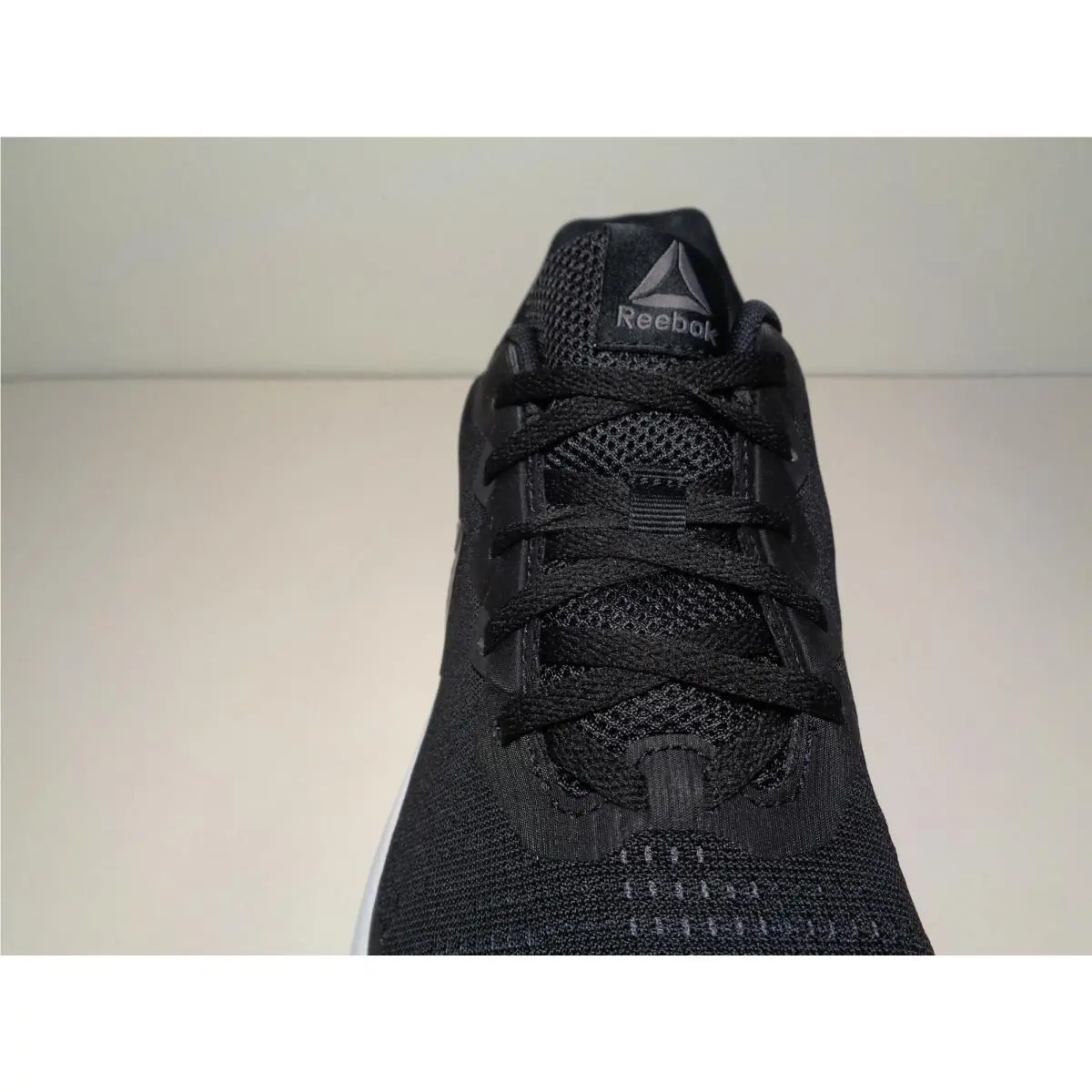 Reebok shoes - Black (UPC: 191526507002) 4