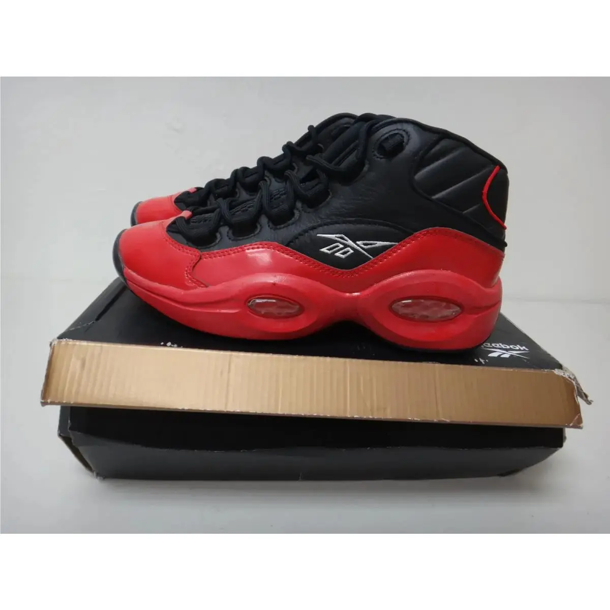Reebok shoes - Question Mid - Question Mid - Black and Red 2