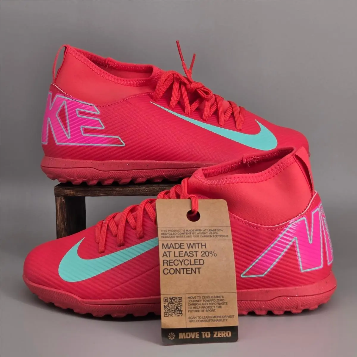 Nike Jr Superfly 10 Club TF Soccer Cleats Kids 5.5Y Ember Glow Aurora Green