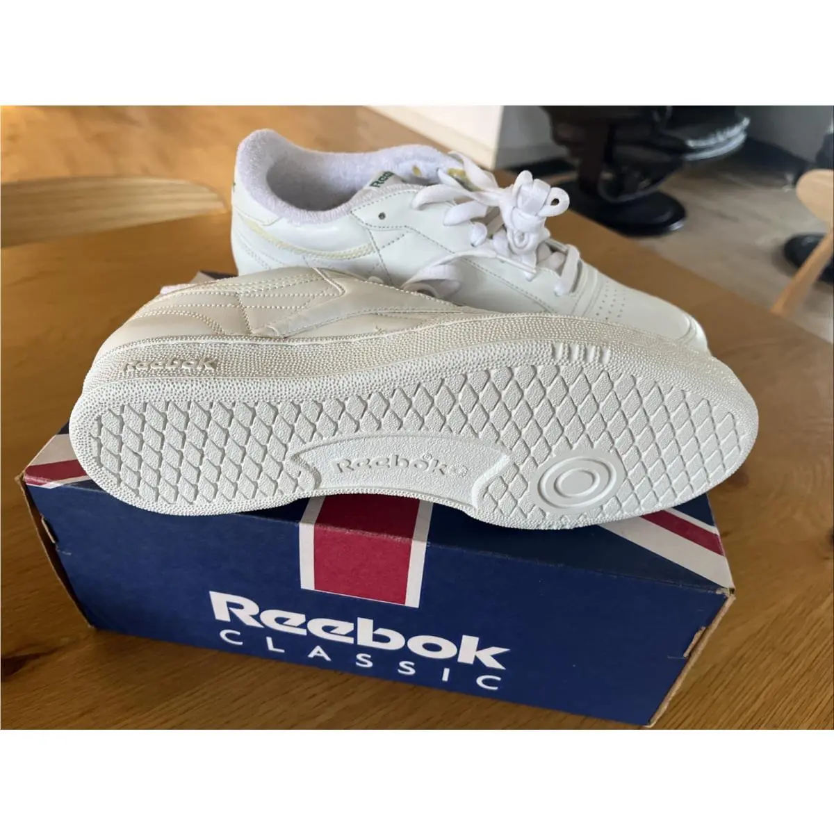 Reebok shoes - Reebok Club C - Club - White (UPC: 0054871003349) 3