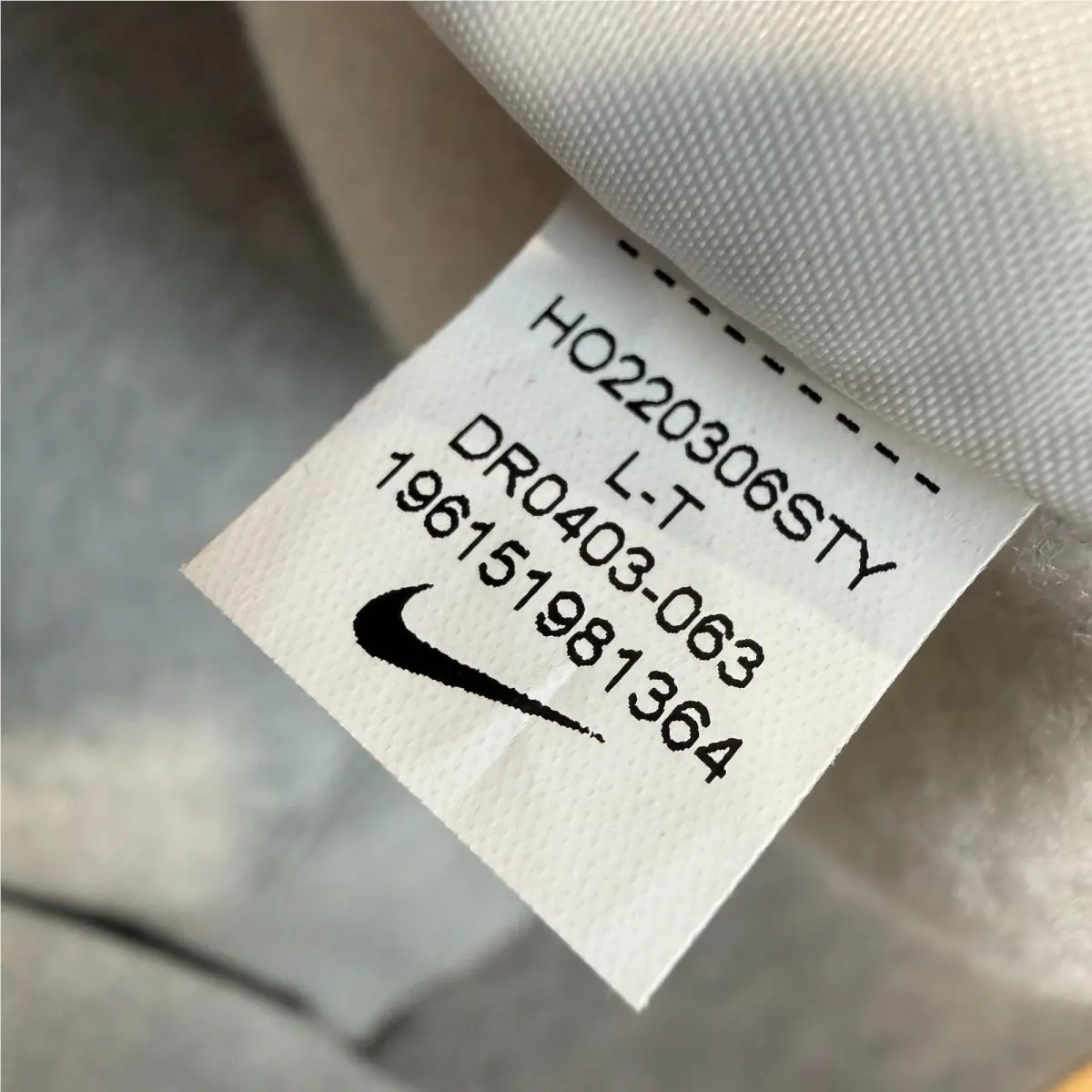 Nike clothing - DR0403-063 - DR0403-063 - Gray 10