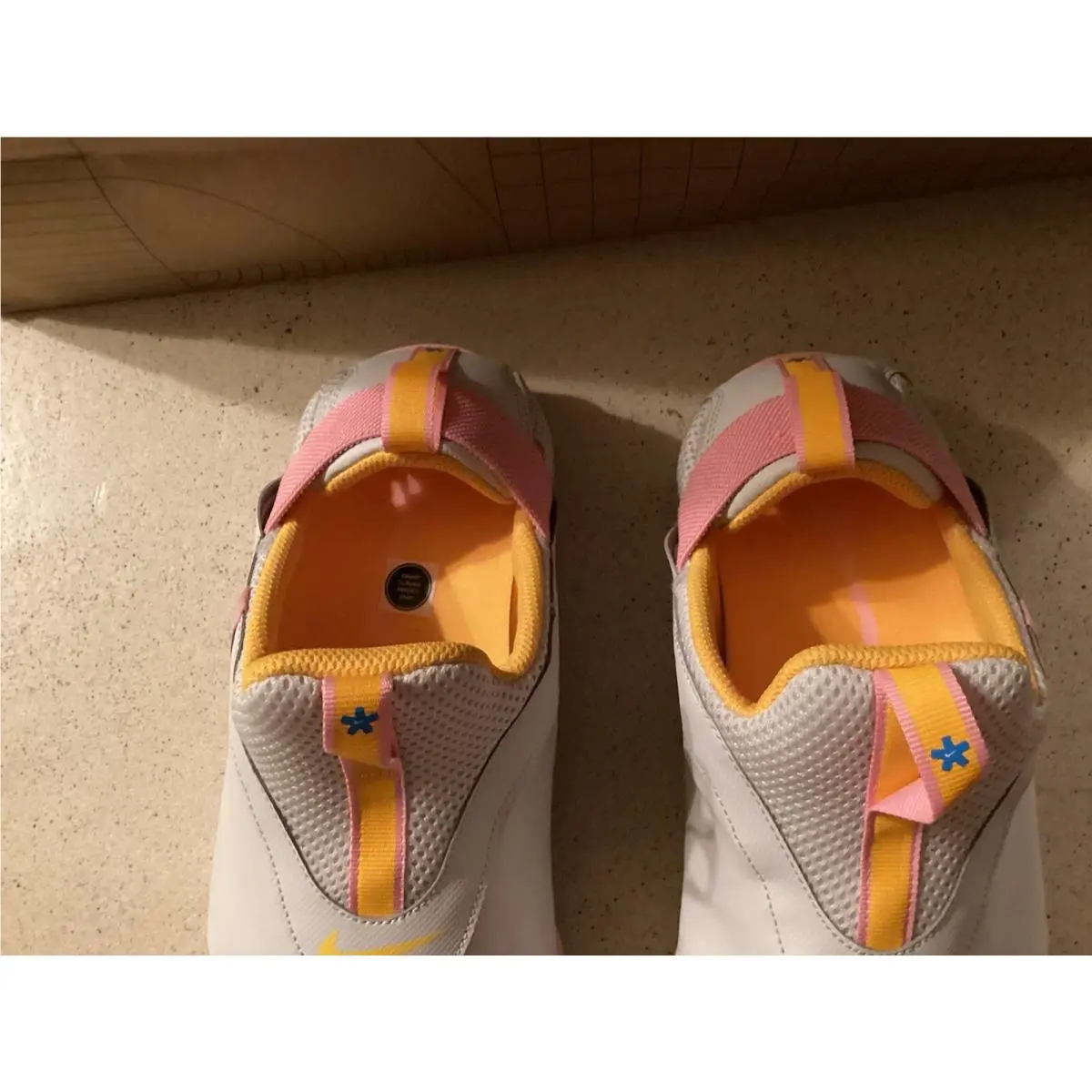 Nike shoes - Nike Zoom Pulse - Zoom Pulse - Vast Grey / University Gold Pink 3