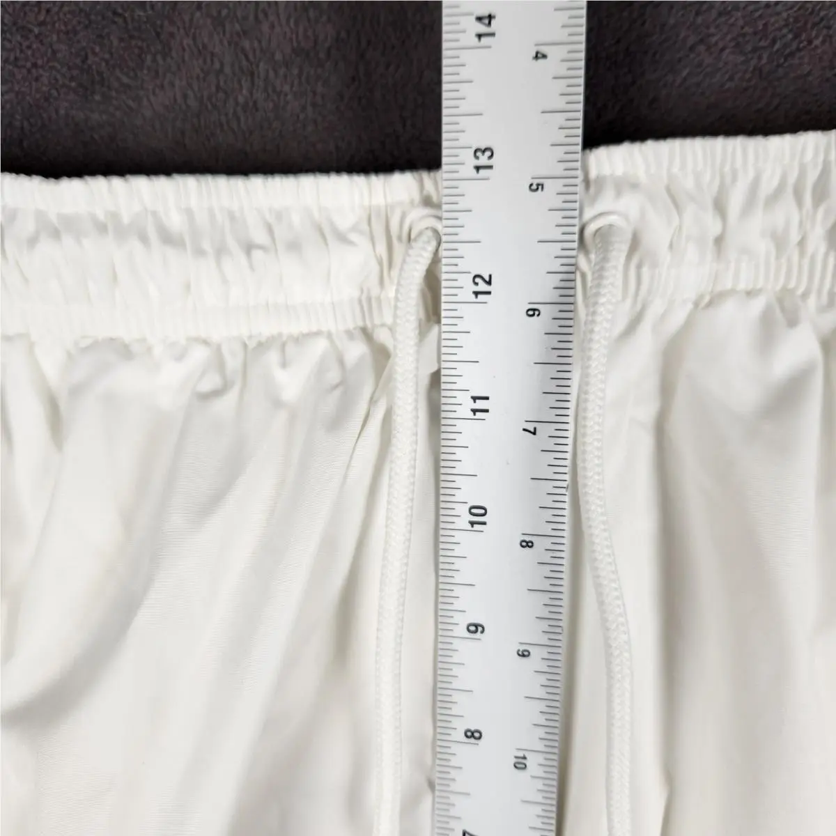 Nike clothing - Ivory 7