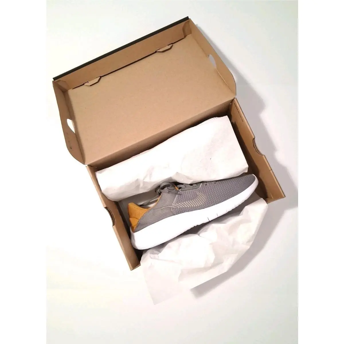 Nike Flex Experience Run 11 Next Nature Men`s Running Shoes Pewter Gold Size 11