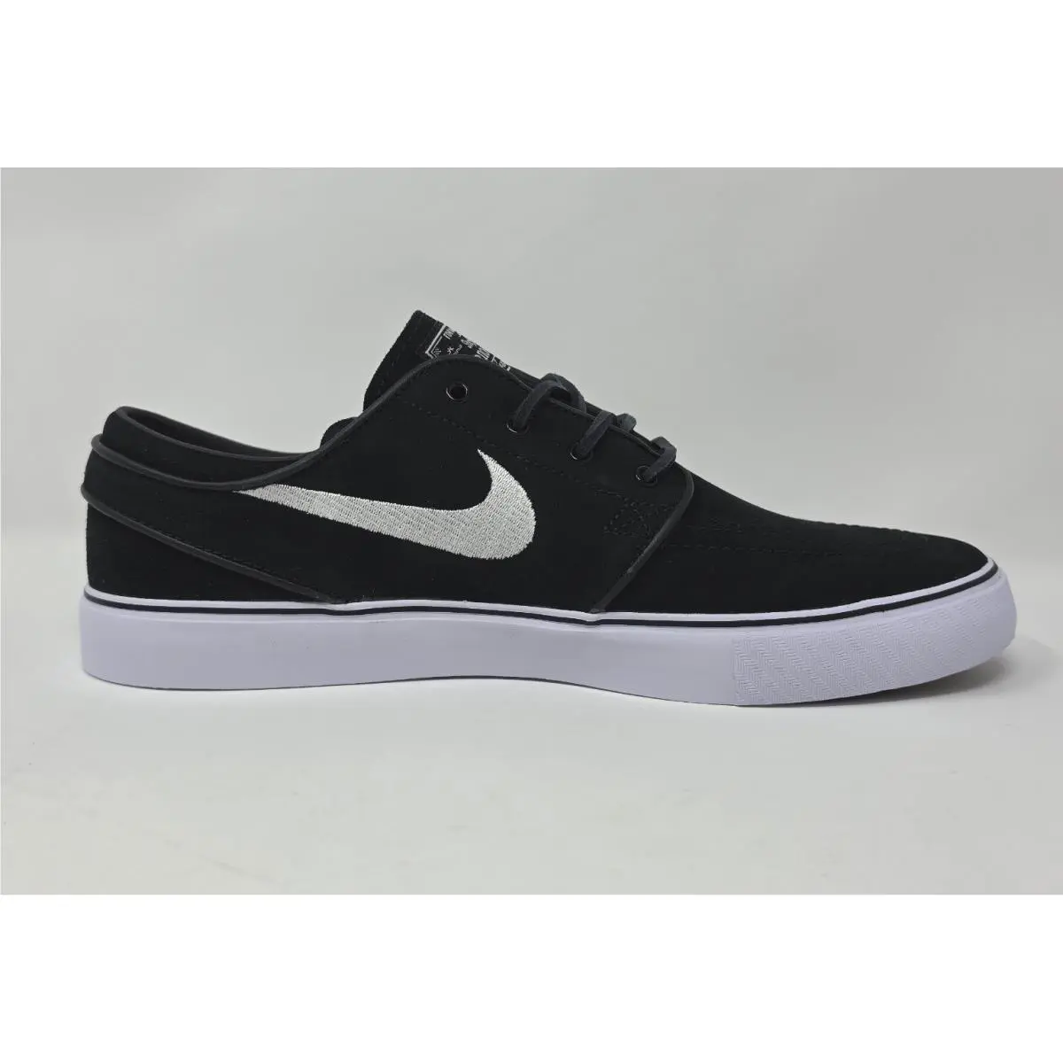 Nike shoes - Black 4