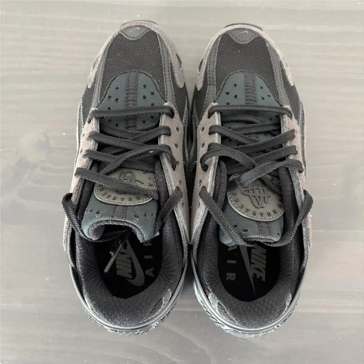 Nike shoes - Nike Huarache Run - Huarache Run - Black (UPC: 0196607817391) 6