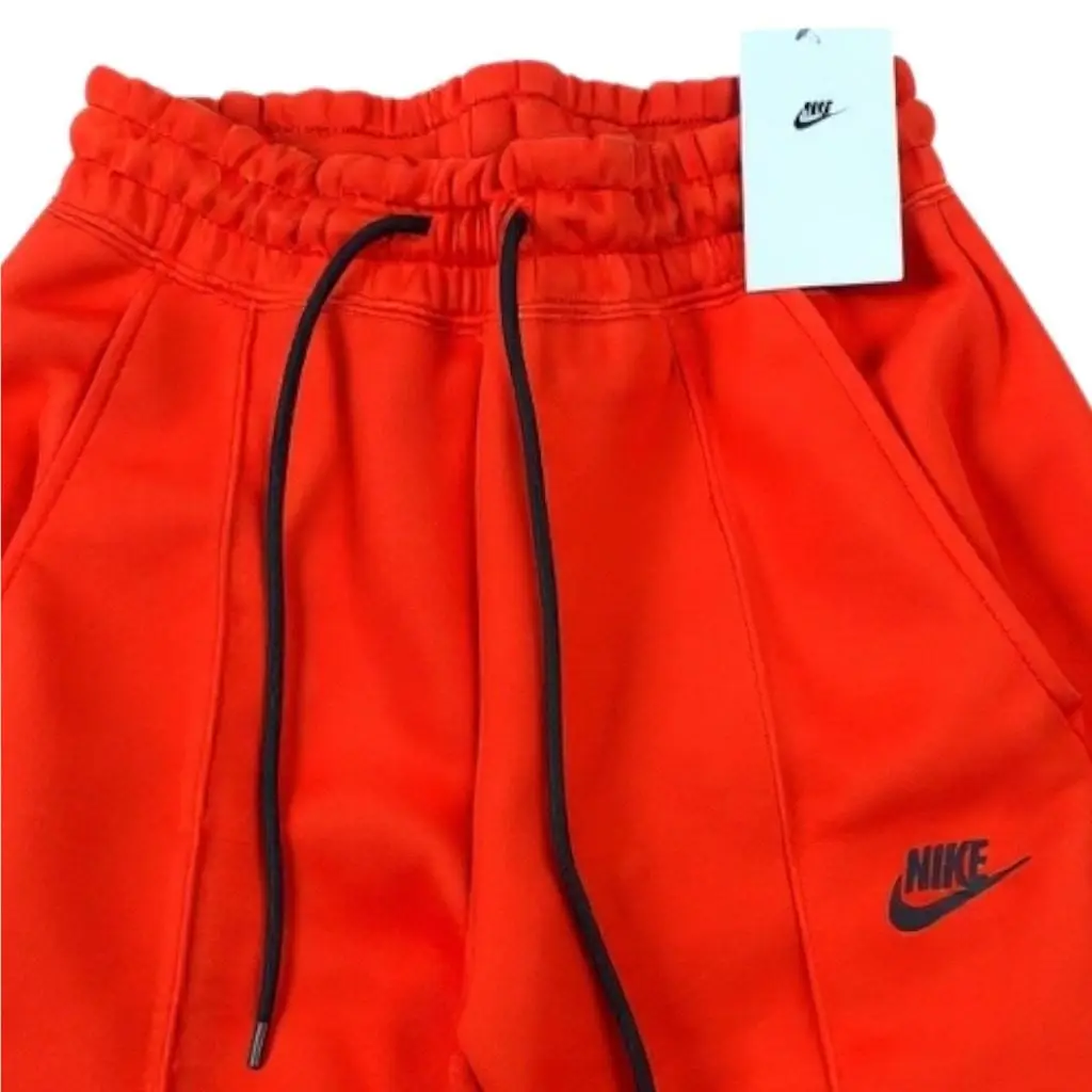 Nike clothing - Red 1