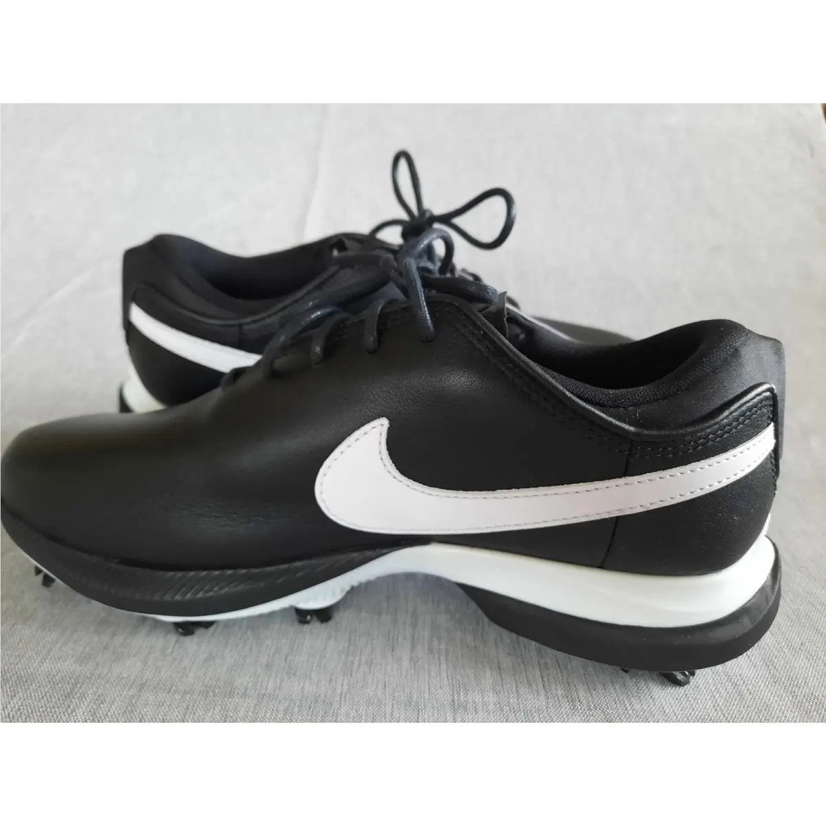 Nike shoes - Black 2