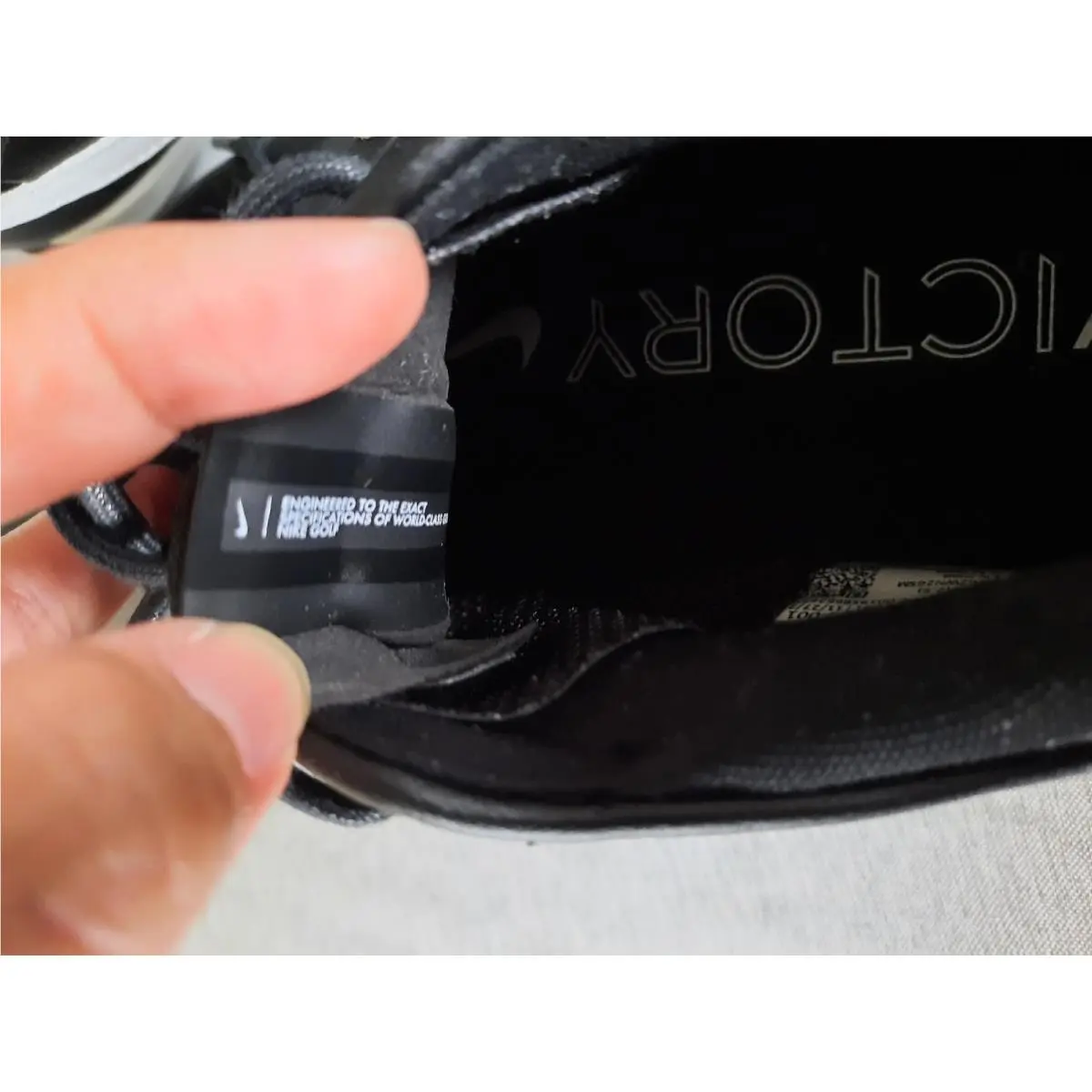 Nike shoes - Black 4