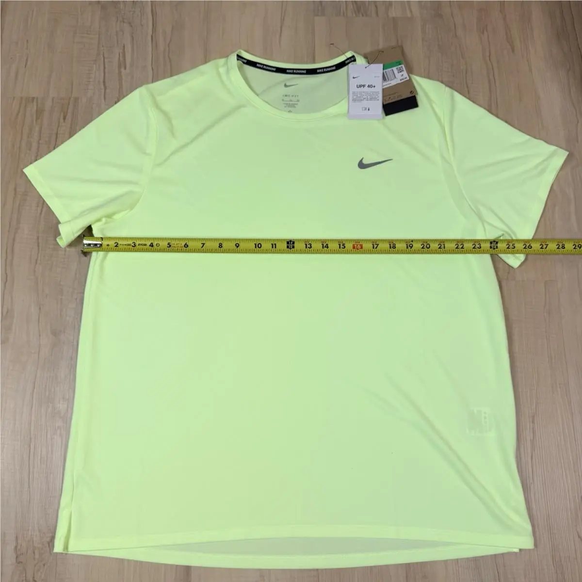 Nike clothing - Nike Dri-Fit - Green 1