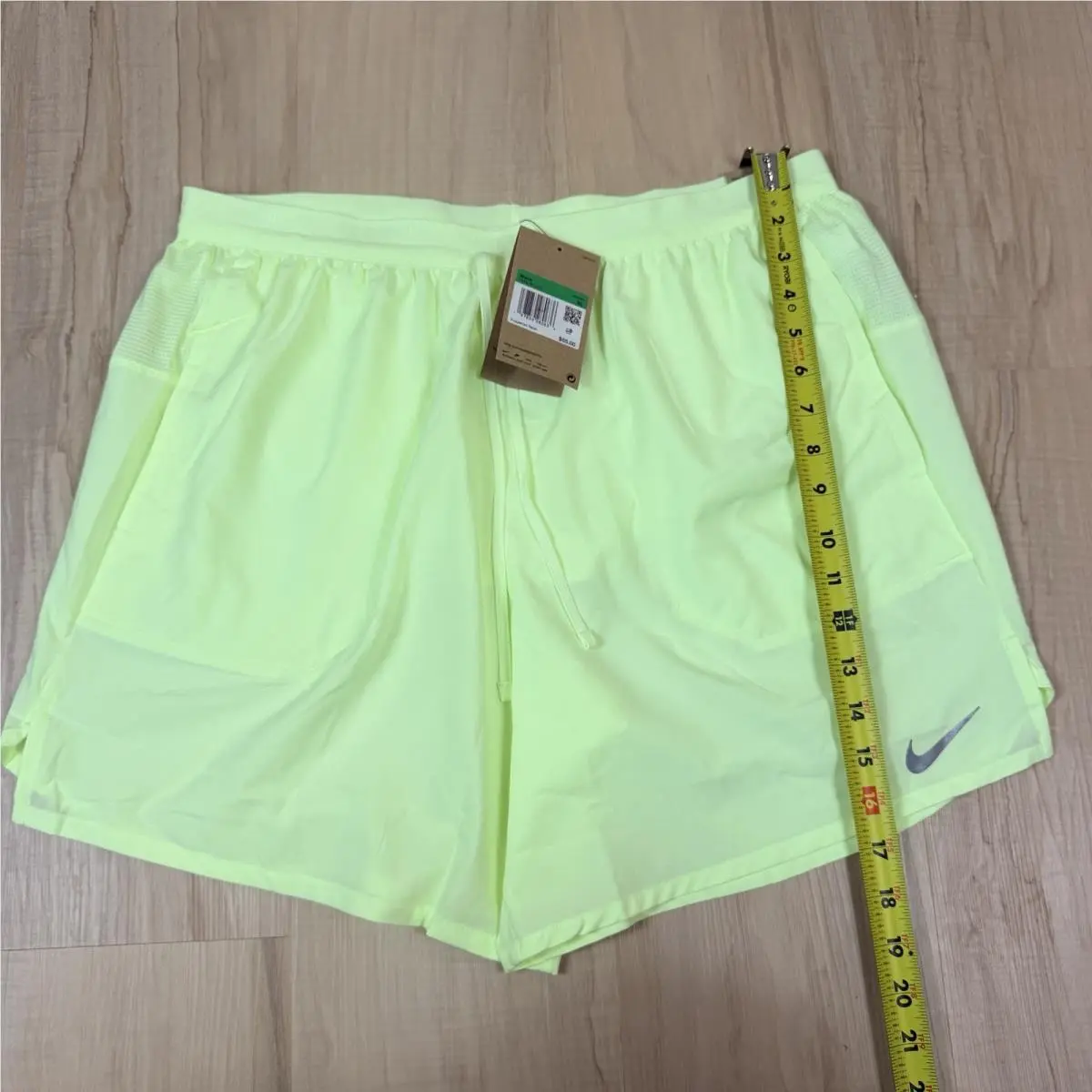 Nike clothing - Nike Dri-Fit - Green 3