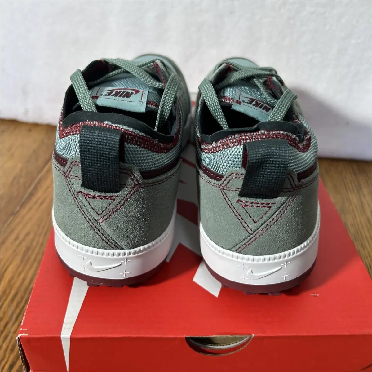 Nike shoes - Nike C1TY - Green 2
