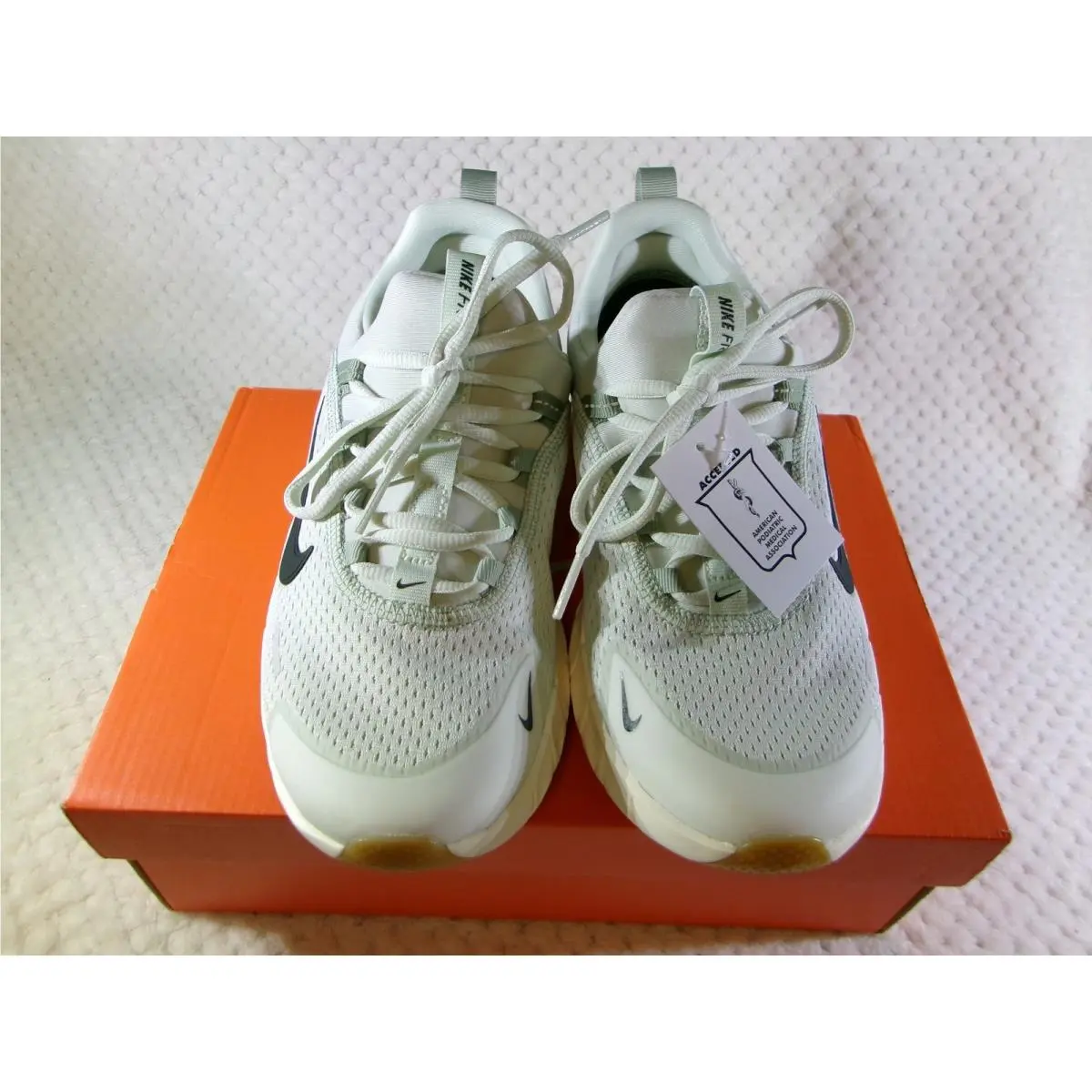 Nike Free Ride GS Women 7 Spruce Aura Green IO1642-002 Running Shoes