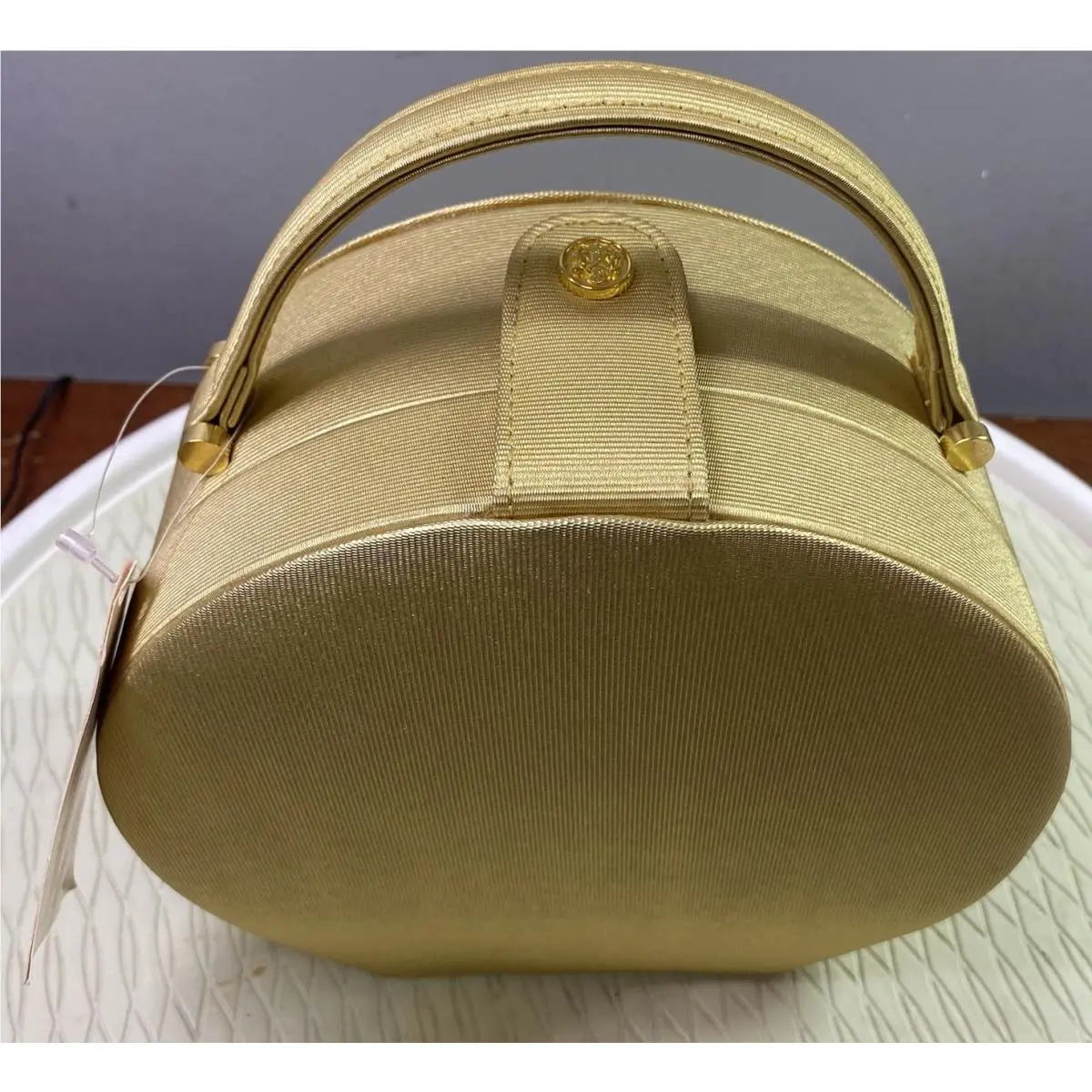 Giorgio Beverly Hills Vtg. Womens Gold Round Top Handle Purse 8”x2”3.5”x7.5” by Giorgio Armani