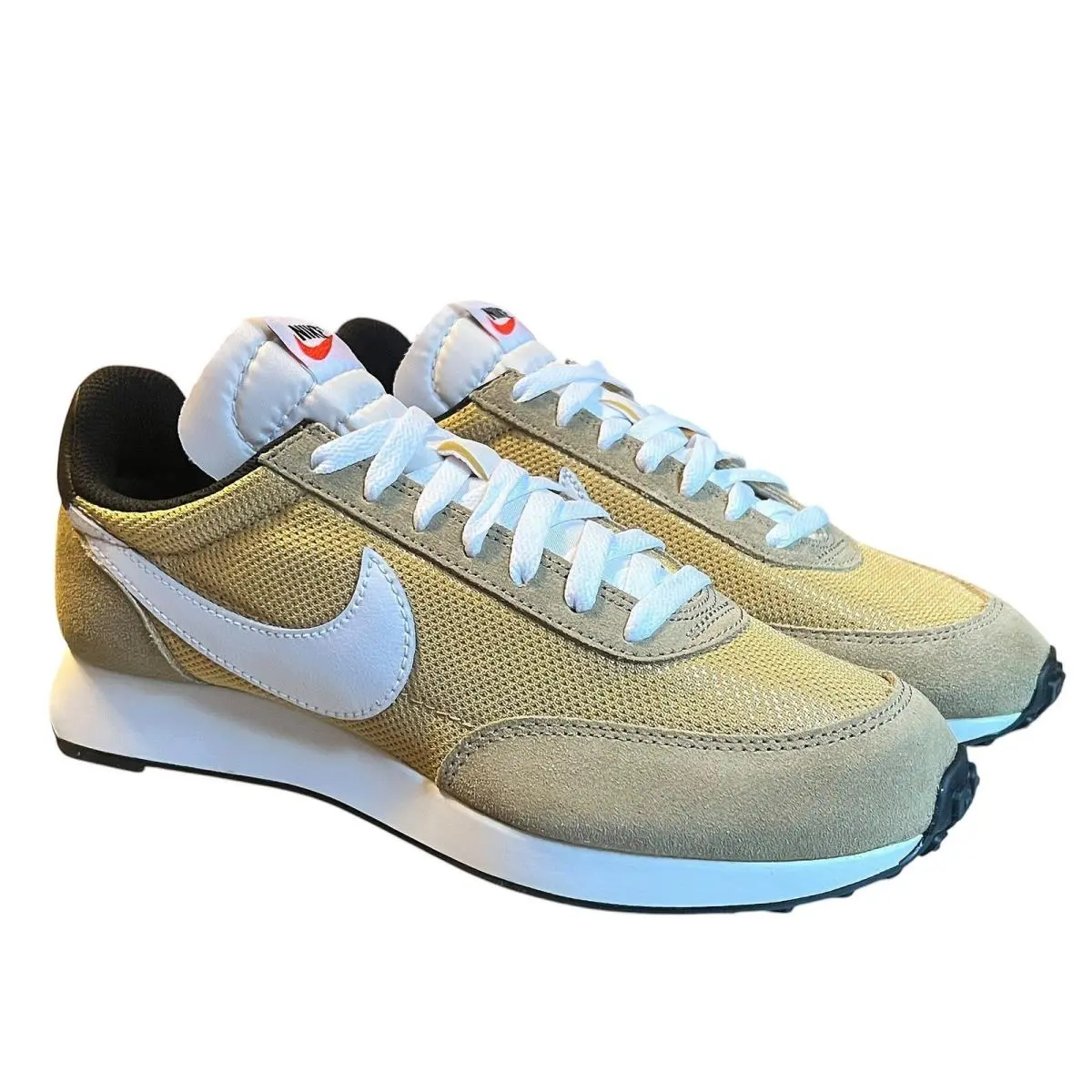 Nike Air Tailwind 79 Parachute Beige White Gold Sneakers 487754-201 Mens 7.5