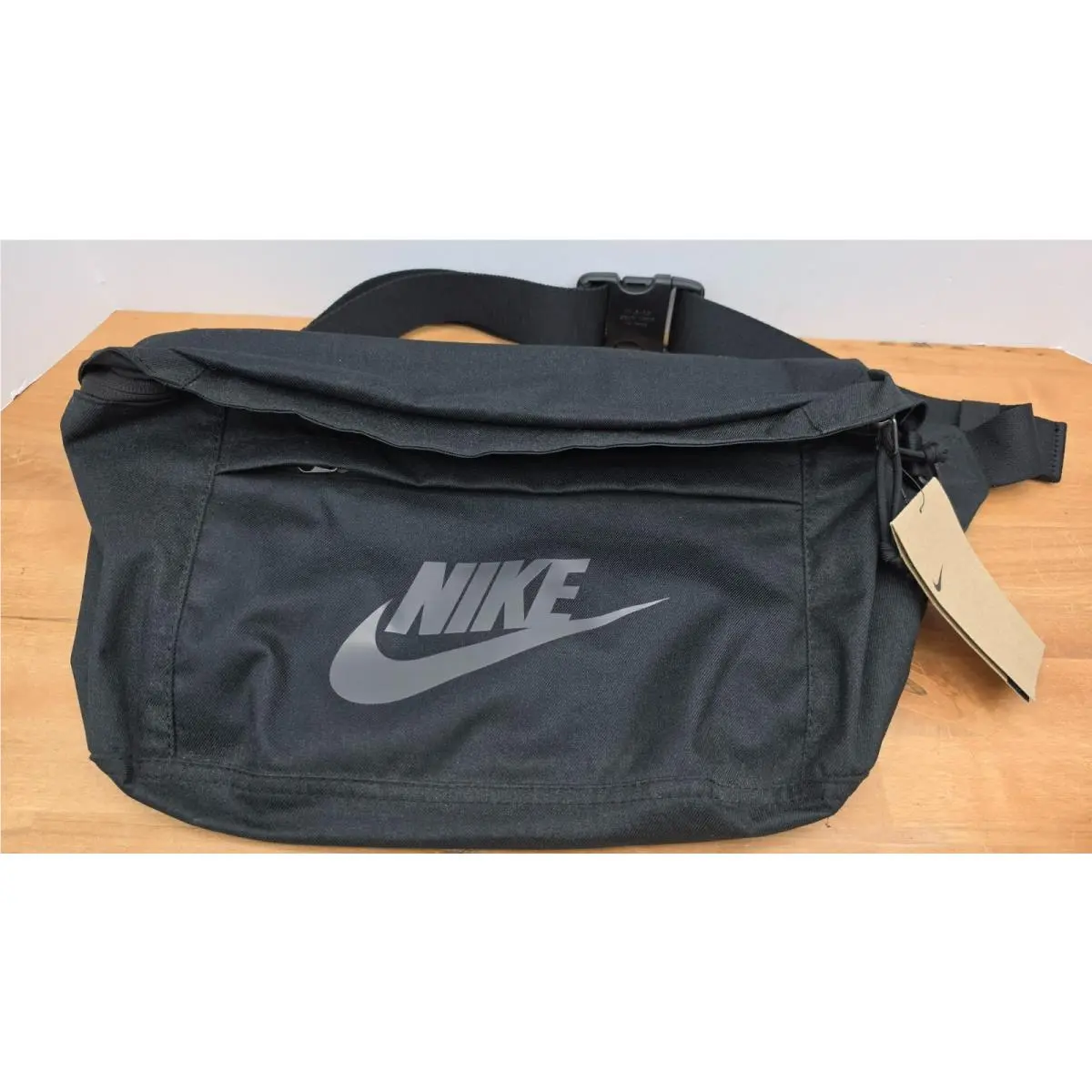 Tech Hip Pack Bag Waist-pack Crossbody Travel Bag Black Large by Nike