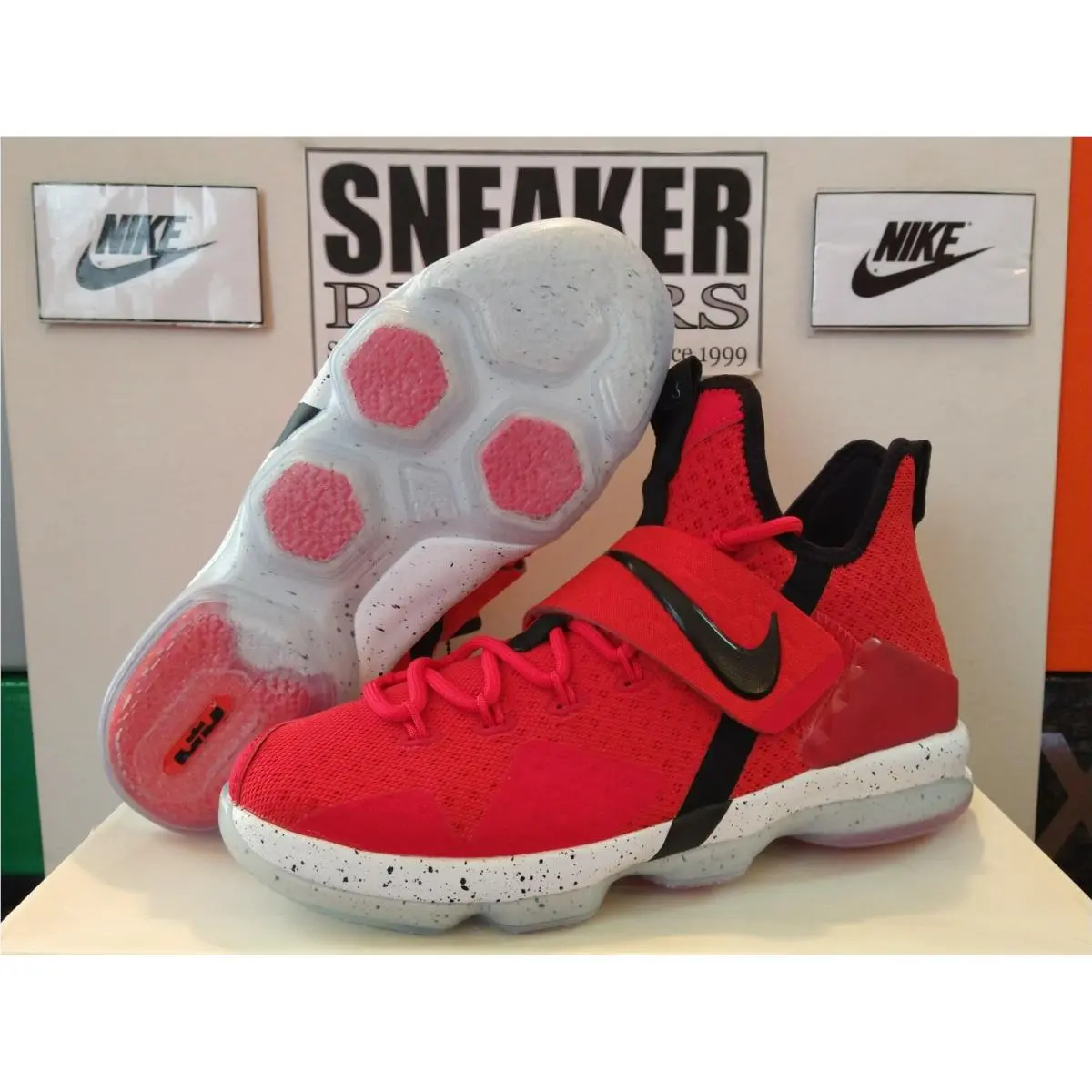 Nike shoes - Nike LeBron 14 - LeBron - Red 0