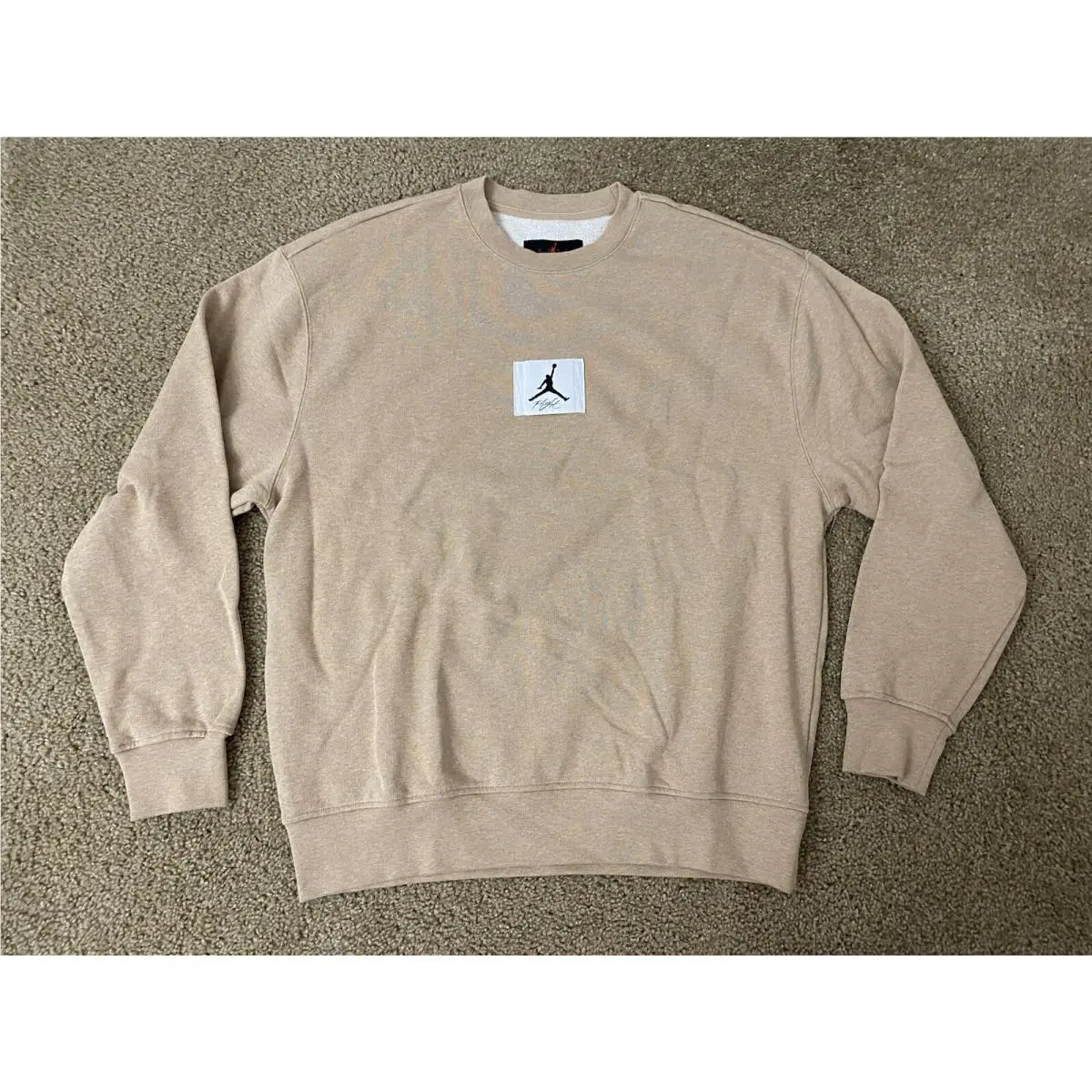 Jordan Flight Essential Fleece Crew Beige Men’s Size M Sweatshirt FB6932-201