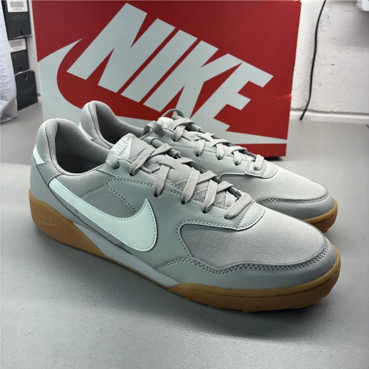 Terra Manta Size 8.5 Men’s College Grey. Men’s Sneaker by Nike
