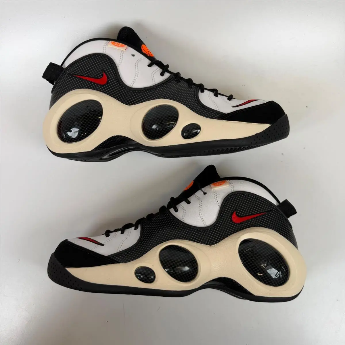 Nike shoes - Nike Air Zoom Flight 95 Hoops Pack - White 0