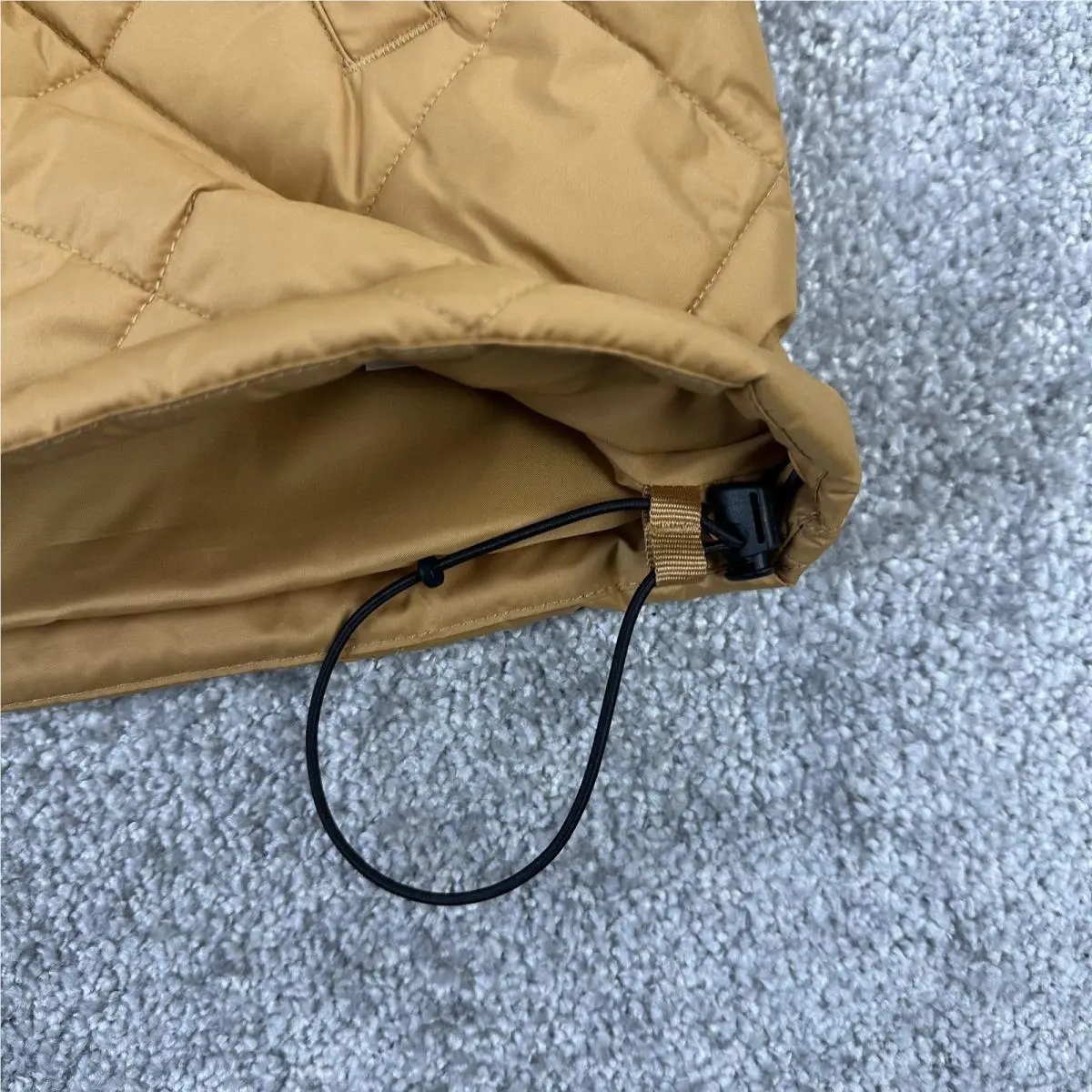 Nike clothing - Brown 4