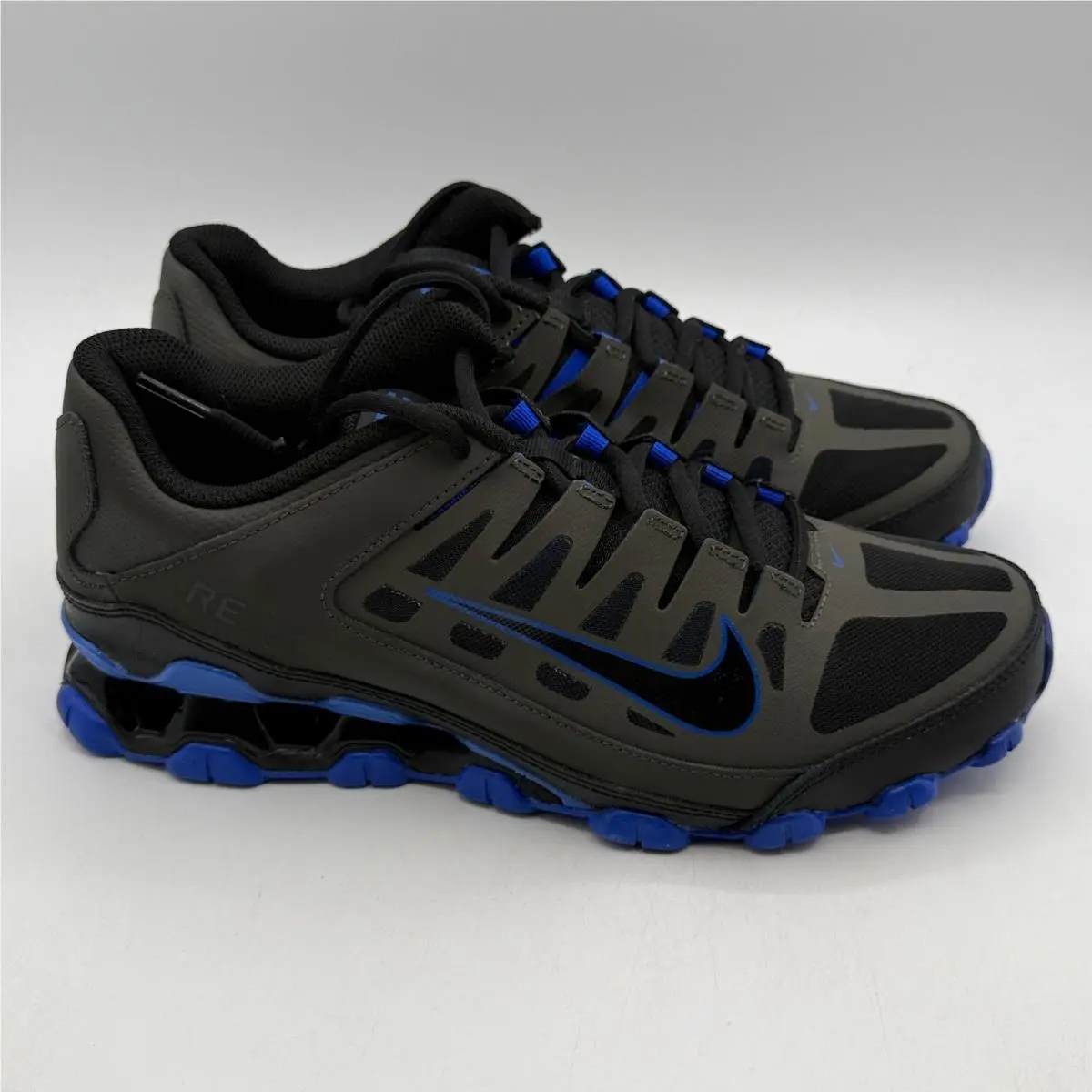 Nike Reax 8 TR Mesh Shoes Men Size 9 Newsprint Racer Blue Training 621716-012