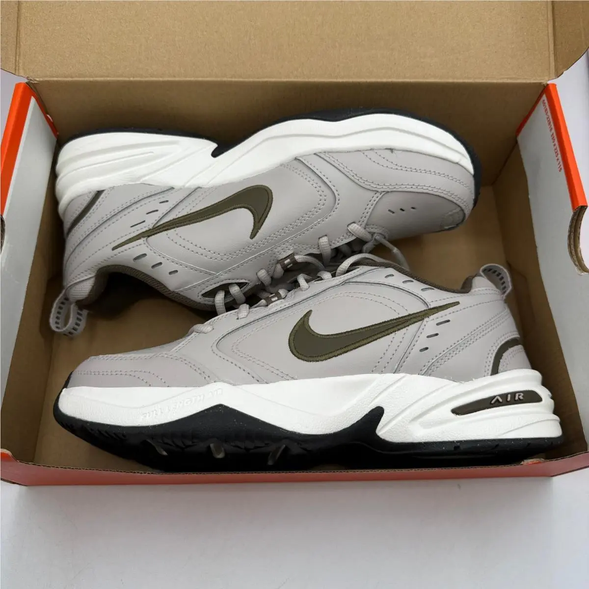 Nike shoes - Nike Air Monarch IV 415445-200 - Beige 5
