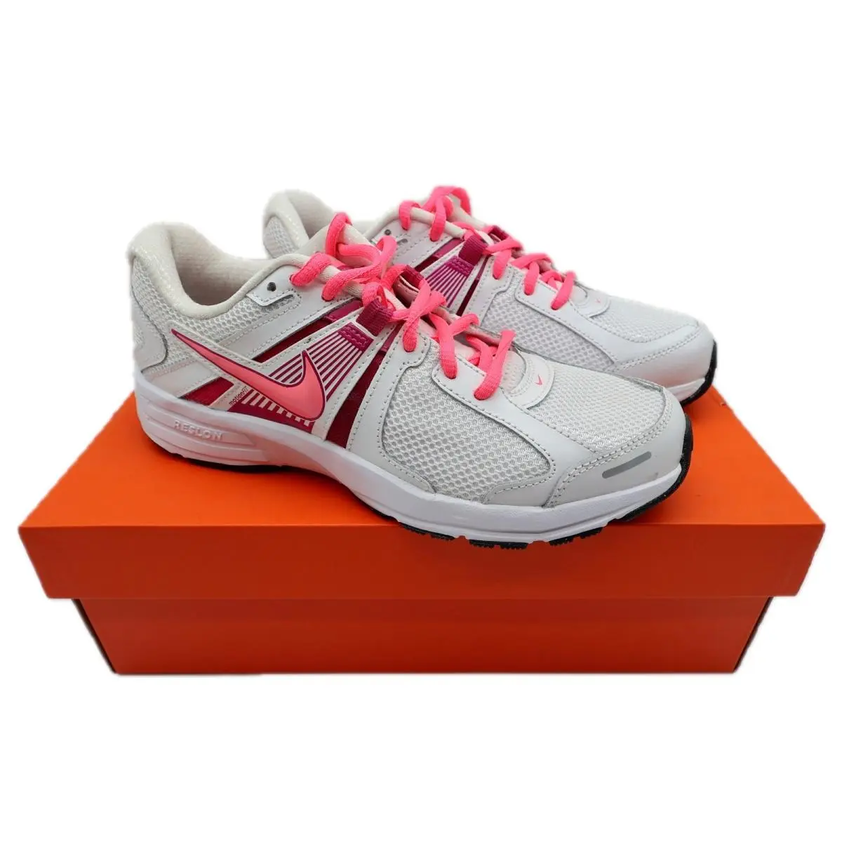 Nike Dart 10 Women`s 7.5 Running Shoes White Pink Mesh Athletic