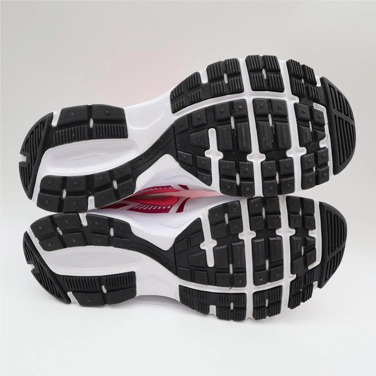 Nike shoes - Nike Dart 10 - Dart - White 4