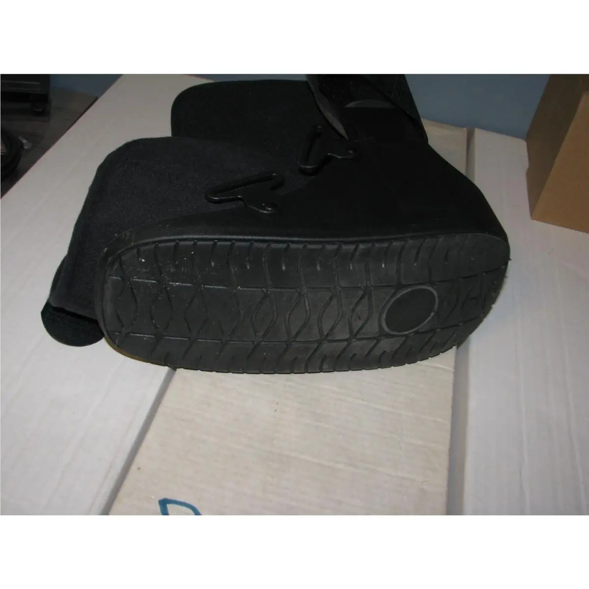 Aircast Top Shelf Orthopedics Air Equalizer Low Top Walking Boot Size: Larg