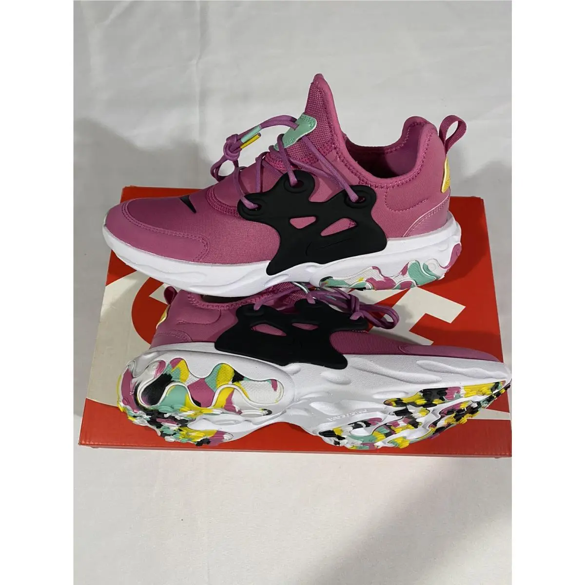 Nike shoes - CD8138 600 - Pink (UPC: 0193654856533) 1