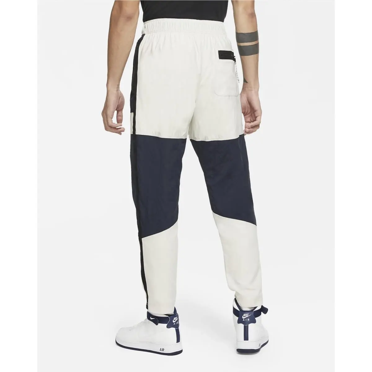 Nike clothing - Blue (UPC: 194498746929) 0