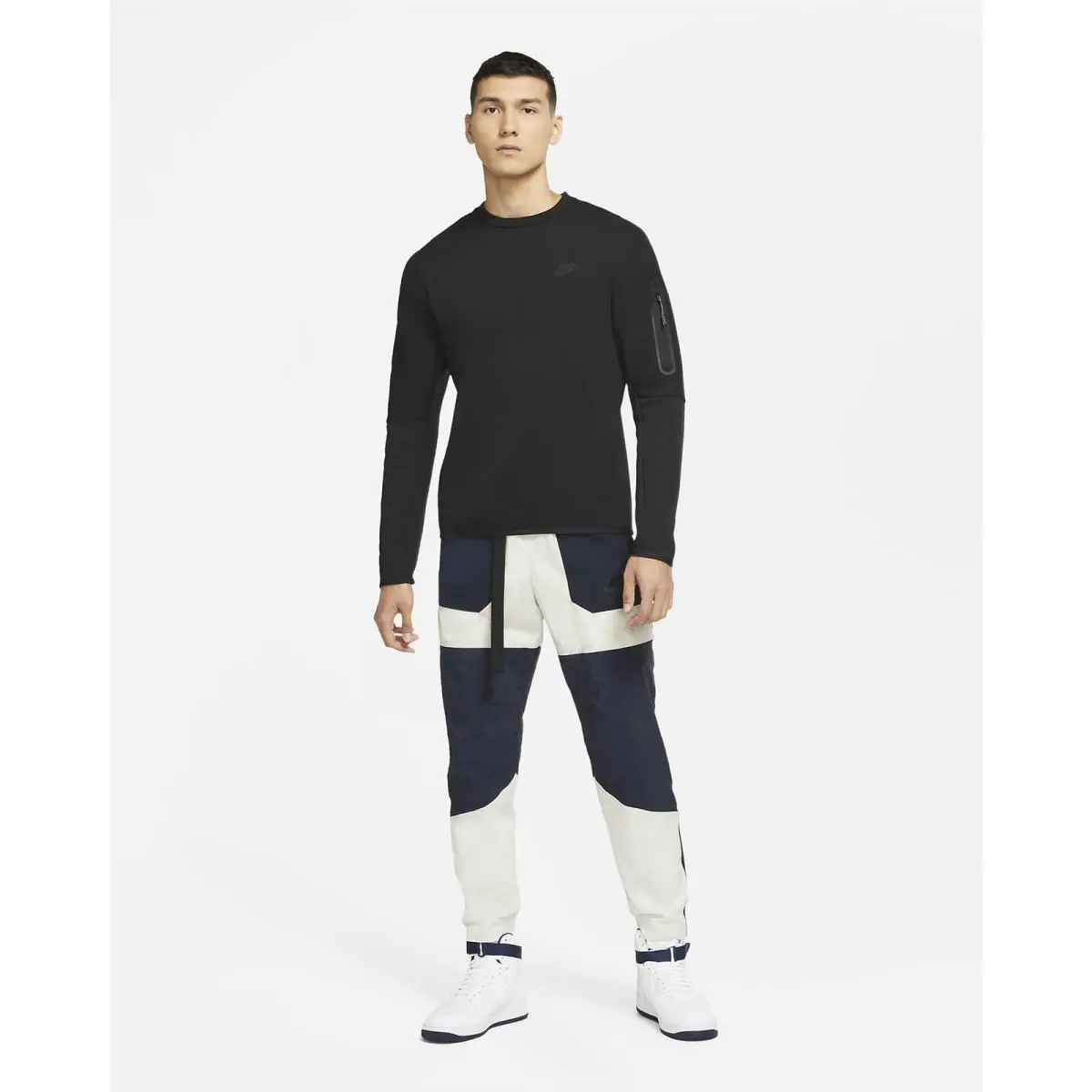 Nike clothing - Blue (UPC: 194498746929) 4