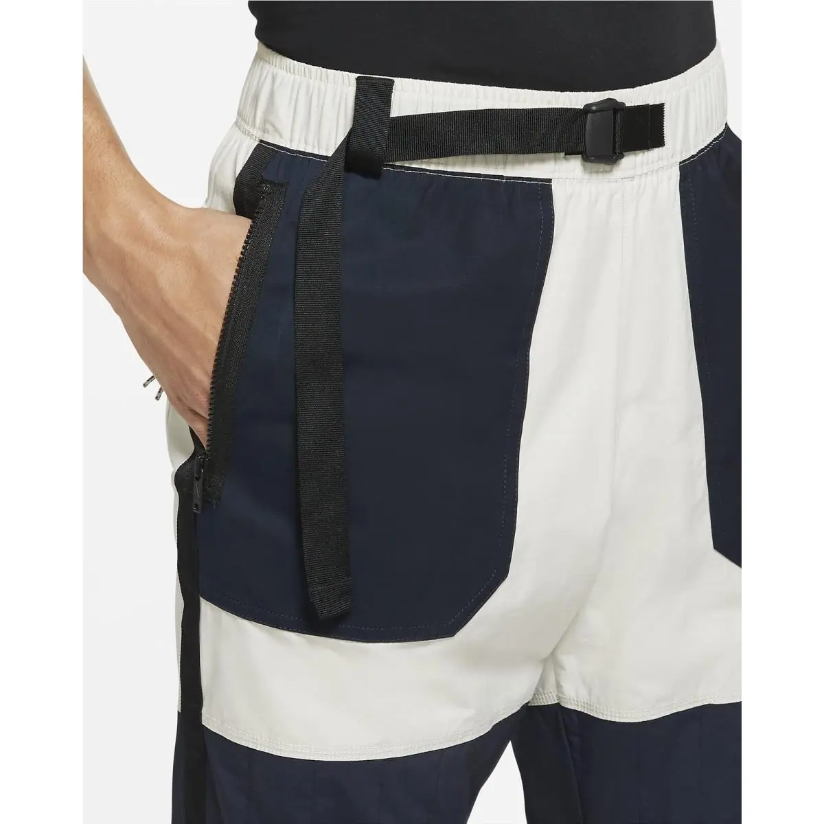 Nike clothing - Blue (UPC: 194498746929) 2