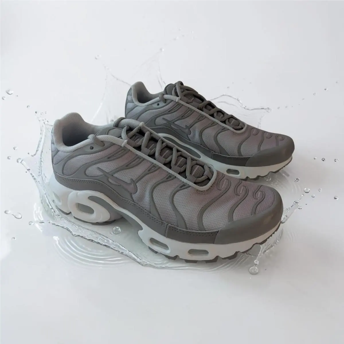 Nike shoes - Nike Air Max Plus - Air Max Plus - Multicolor 0