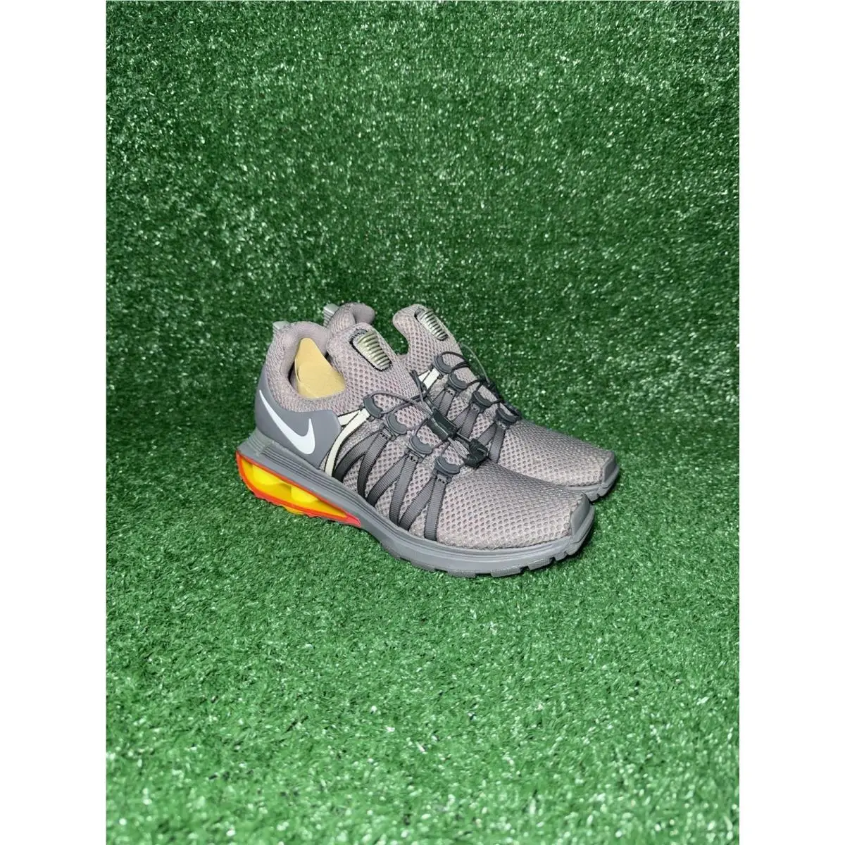 Nike shoes - Nike Shox - Shox - AQ8554700 - Gunsmoke Gray, Manufacturer: Metallic Gold/Metallic Gold 1