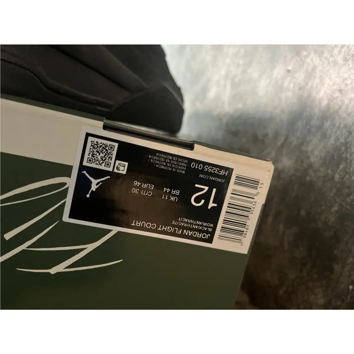 Nike shoes - Air Jordan 12 - Air - BQ6851-001 - Black (UPC: 0191888182411) 3