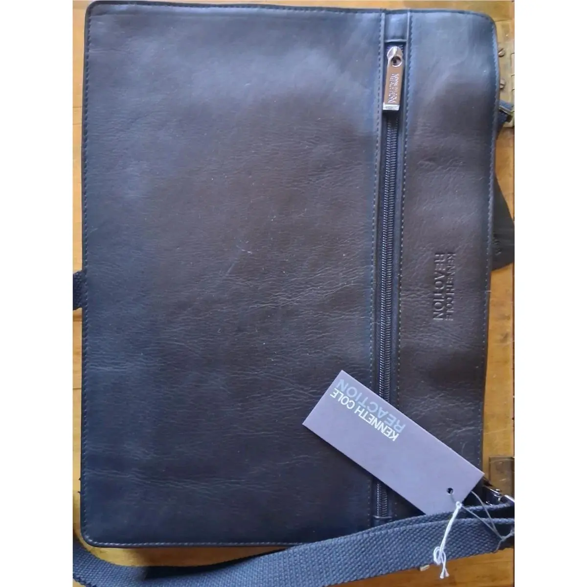 Kenneth Cole Reaction Leather Messenger Briefcase Laptop Bag In First Case