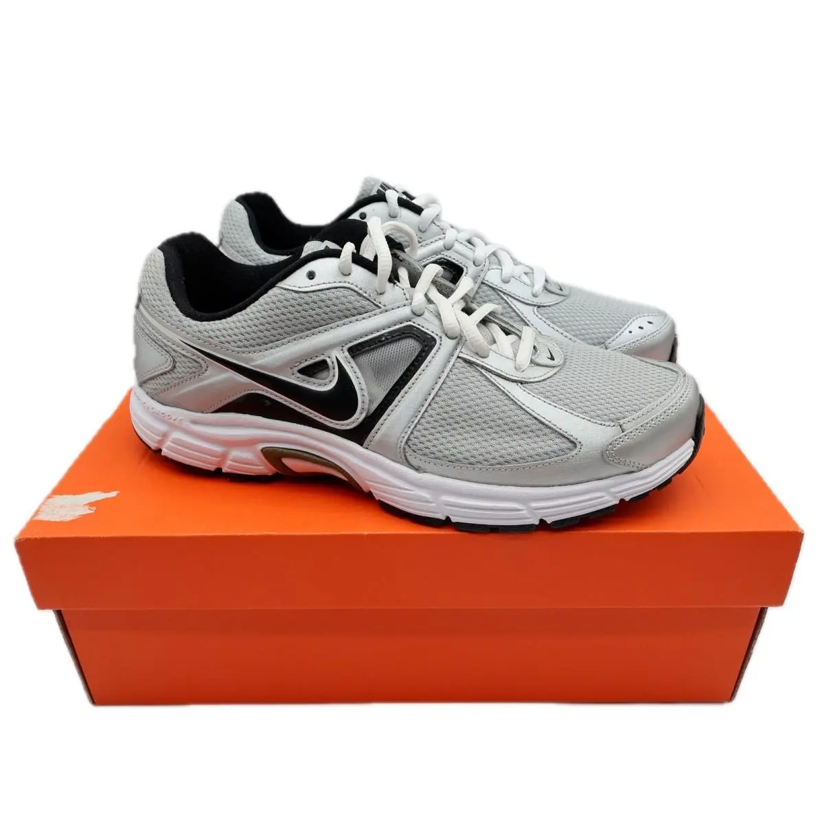 Nike Dart 9 Men`s Running Shoes 8.5 Silver Metallic Black Athletic Gym