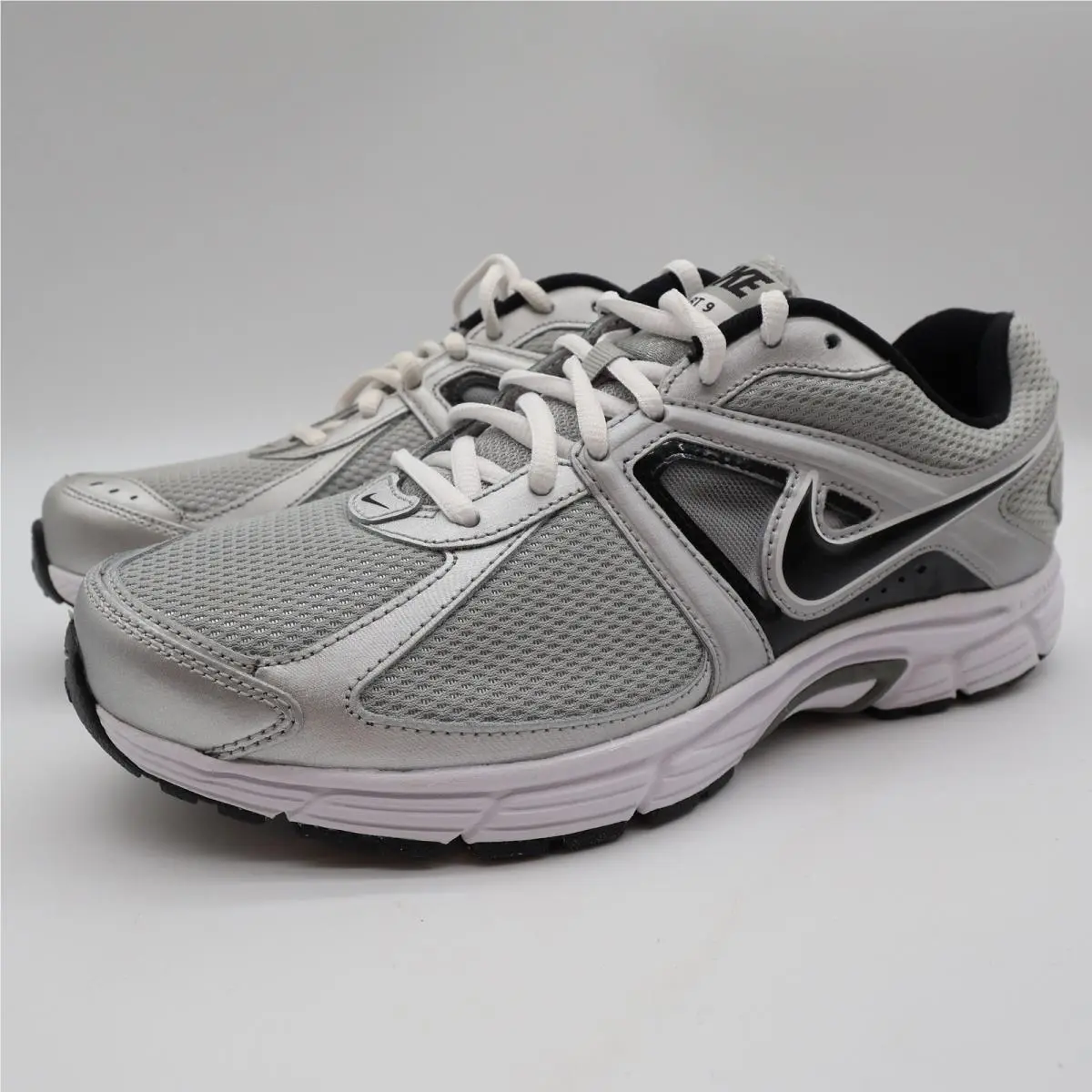 Nike shoes - Nike Dart 9 - Dart - Silver 1