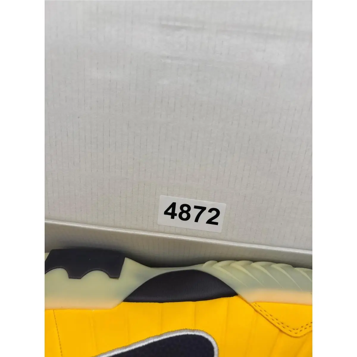 Nike shoes - LeBron Witness IX (GS) - LeBron Witness - Yellow 6