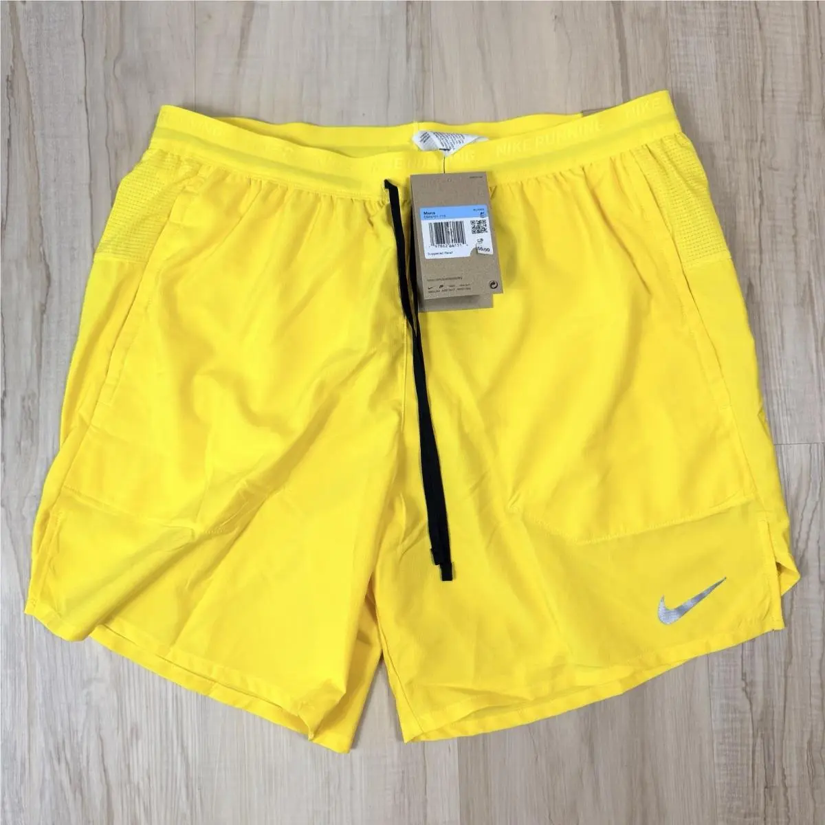 Nike clothing - Nike Dri-Fit - Yellow 4