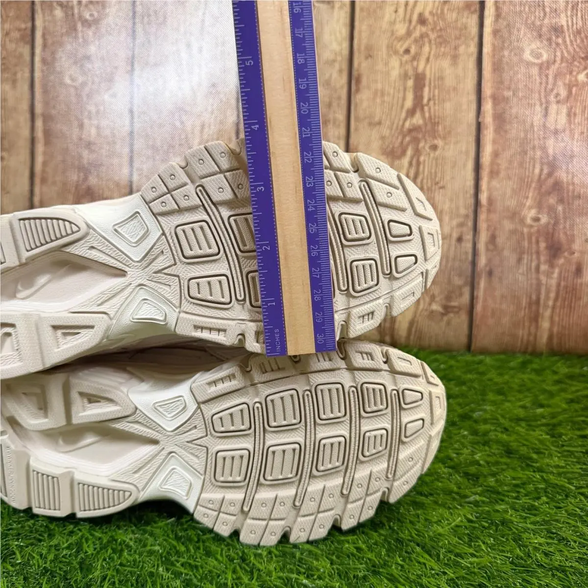 Nike shoes - Nike Initiator - Initiator - Beige 9