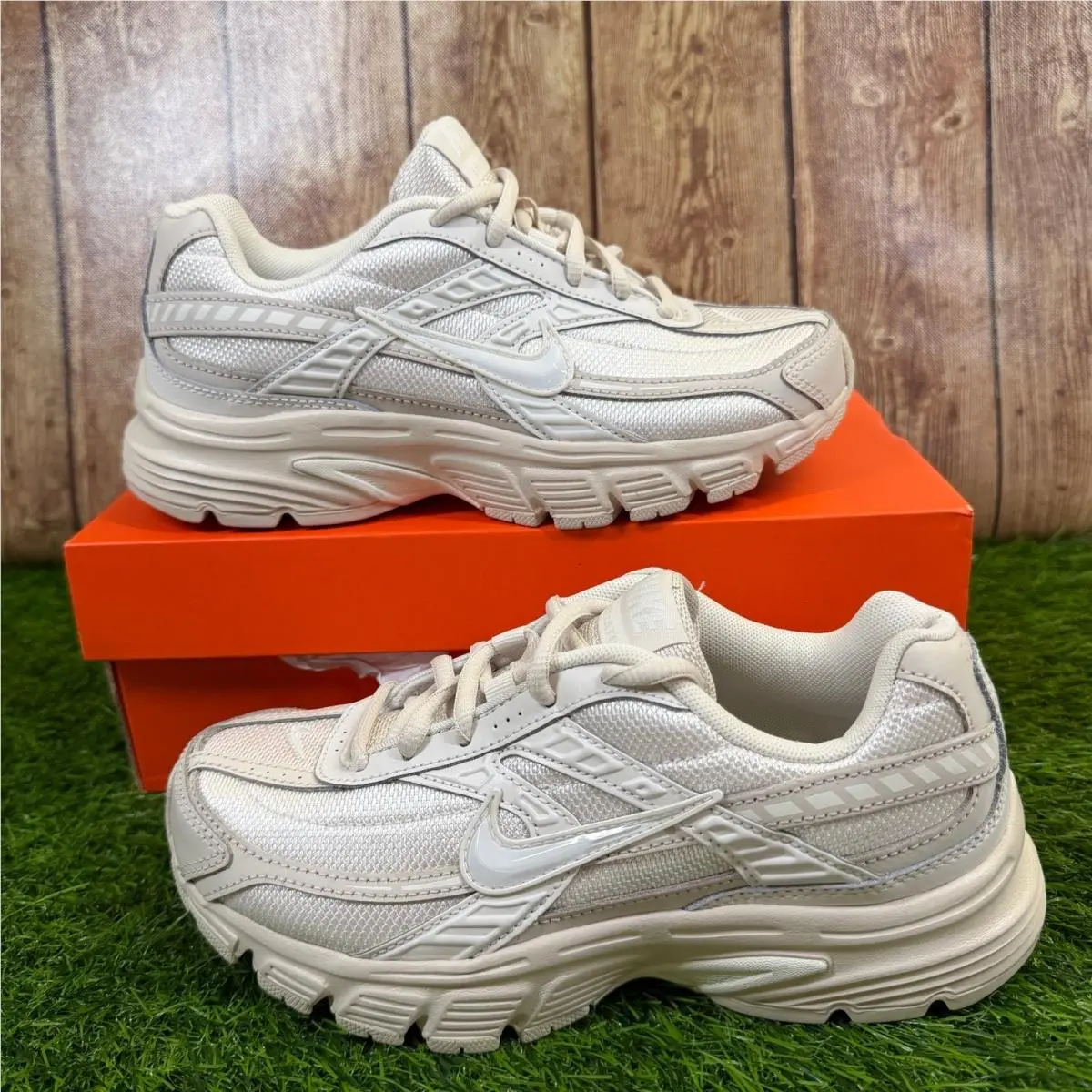 Nike shoes - Nike Initiator - Initiator - Beige 0