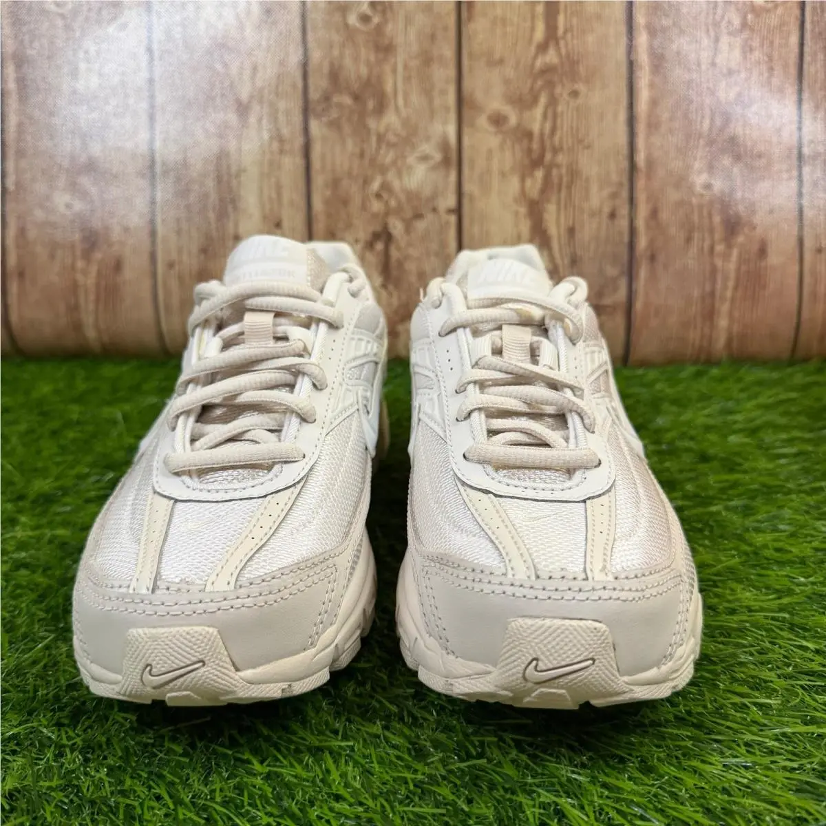 Nike shoes - Nike Initiator - Initiator - Beige 1