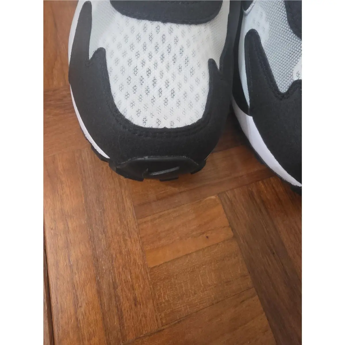 Nike shoes - Nike Air Max Solo - Air Max Solo - DX3666-100 - white/black-pure platinum 4