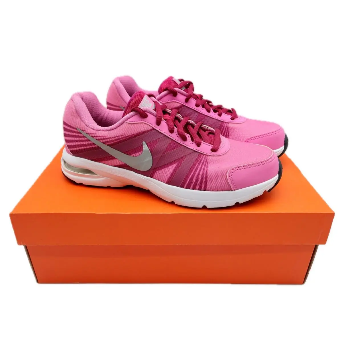 Nike Air Futurun 2 Women`s Size 7 Pink Running Shoes Athletic Sneakers