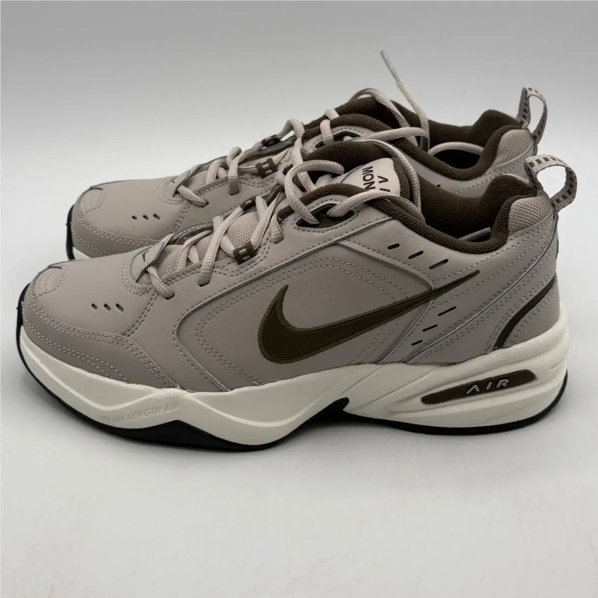 Nike shoes - Nike Air Monarch IV - Air Monarch - Beige 1